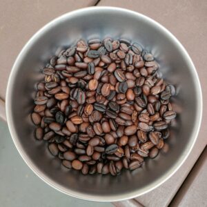 燒きムラだらけのコーヒー豆